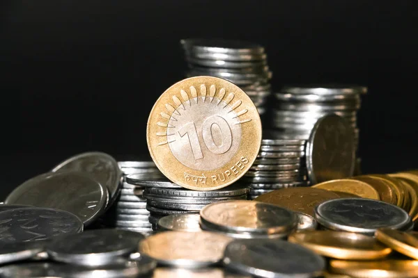 Yeni Hint paralarının görünümünü kapat.