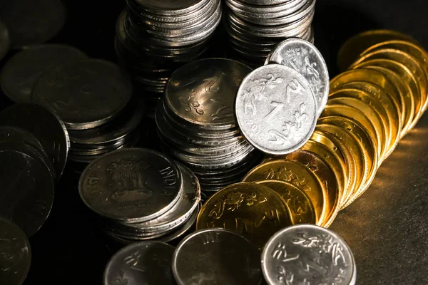 Yeni Hint paralarının görünümünü kapat.