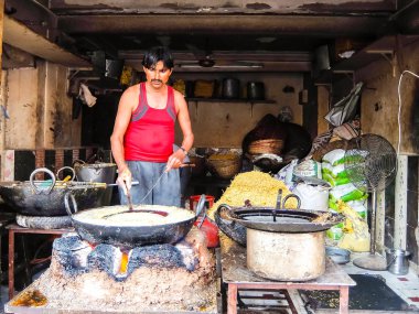 Jodhpur, Hindistan - Mart, 2018 yaklaşık. Aperatif salonu Jodhpur sokak.