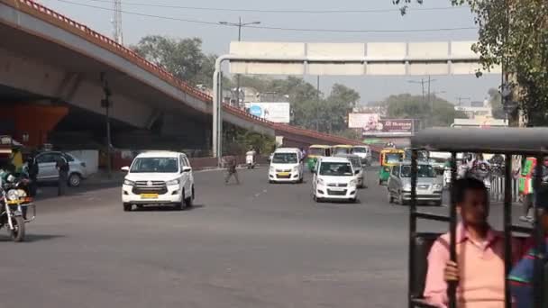 New Delhi India März 2019 Straßenverkehr Auf Den Strassen Von — Stockvideo