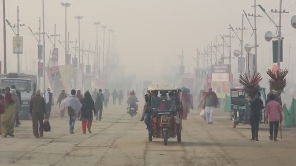 Allahabad Indien Circa März 2019 Gläubige Besuchen Kumbh Mela Festival — Stockvideo