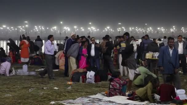 Allahabad Ινδία Circa March 2019 Πιστοί Επισκέπτονται Φεστιβάλ Kumbh Mela — Αρχείο Βίντεο