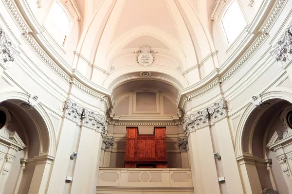 Tarquinia Itália Circa Setembro 2017 Interiores Igreja Católica Chiesa Santa — Fotografia de Stock