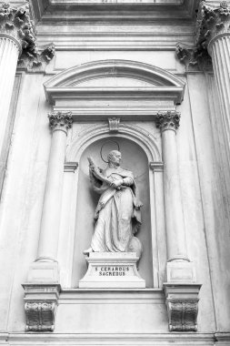 Venedik 'te Katolik kilisesinin cephe (Chiesa di San Rocco).