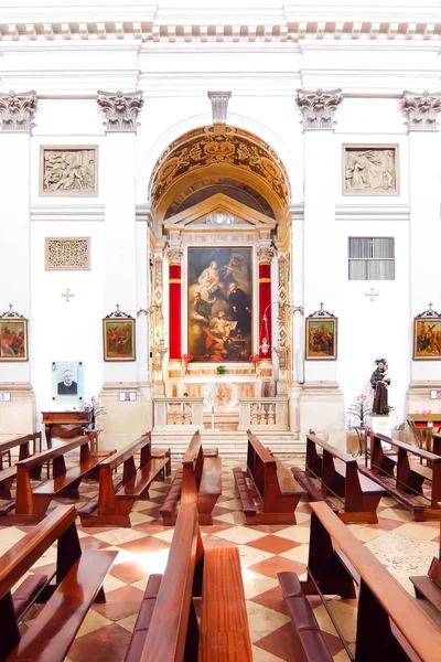 Chioggia Itália Circa Agosto 2017 Interiores Igreja Católica Chiesa Dei — Fotografia de Stock