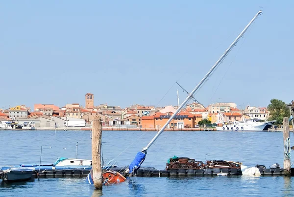 Beautiful view of Chioggia and Venetian laguna in sunny day. — Stock Photo, Image