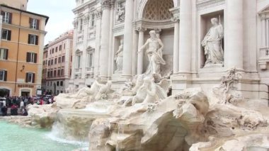 Roma, İtalya - Mayıs 2019. Roma'da Trevi Çeşmesi manzarası.