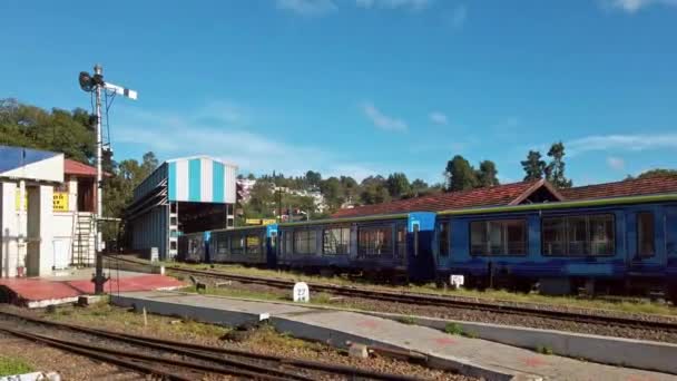 Coonoor Tamil Nadu India Circa December 2019 库诺火车站是Nilgiri山区铁路的一部分 位于印度南部Mettupalayam和Udagamandalam之间 — 图库视频影像