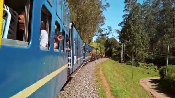 Coonoor Tamil Nadu India Circa Δεκέμβριος 2019 Σιδηροδρομική Γραμμή Βουνό — Αρχείο Βίντεο