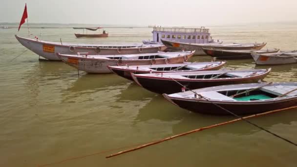 Varanasi Indie Circa Říjen2019 Lodě Ghats Varanasi — Stock video
