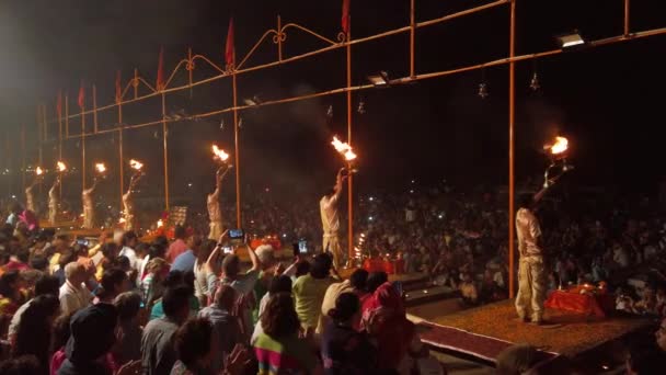 Варанасі Індія Приблизно Листопад 2019 Року Церемонія Ґанґа Орті Дашашвамеді — стокове відео