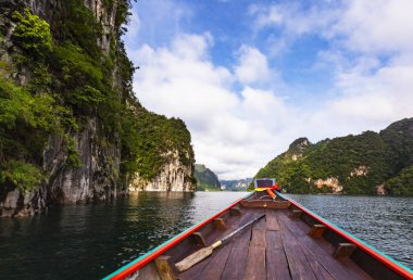Güzel tatil gün Khao Sok Milli Parkı'nda, Suratthani, Tayland