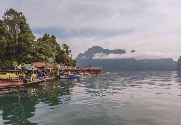 Hermoso Día Fiesta Parque Nacional Khao Sok Suratthani Tailandia —  Fotos de Stock