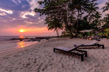 Genel Bakış Kood Adası (Koh Kood) bulunan Tayland doğu kesiminde ilk gezisi, çok güzelmiş.