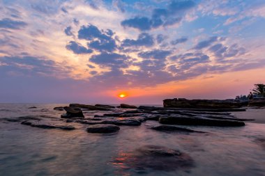 Genel Bakış Kood Adası (Koh Kood) bulunan Tayland doğu kesiminde ilk gezisi, çok güzelmiş.