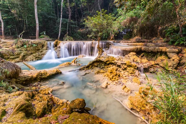 Tad Kwang Waterfall Estate Situato Nella Provincia Luang Prabang Laos — Foto Stock