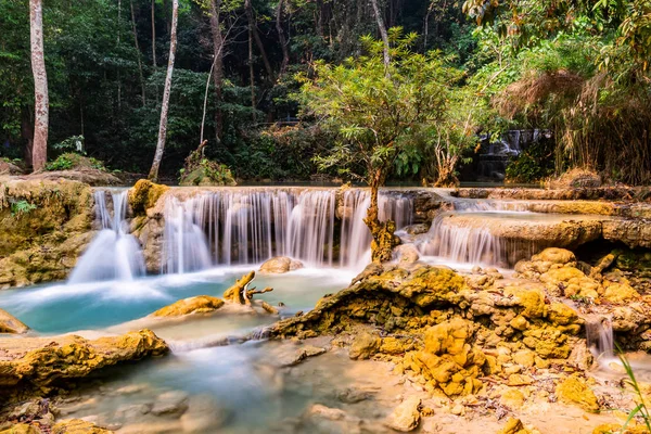 Tad Kwang Waterfall Estate Situato Nella Provincia Luang Prabang Laos — Foto Stock