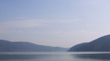 Zaman atlamalı Sırbistan Tuna Nehri üzerinde