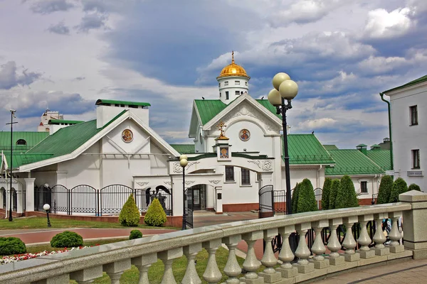 白俄罗斯明斯克 2018年8月 Turov 在白俄罗斯首都中心的圣西里尔教堂 — 图库照片