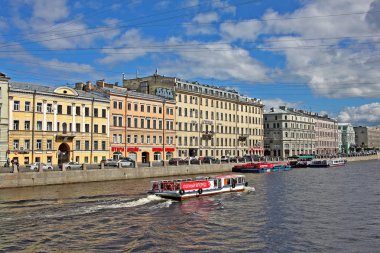 St. Petersburg, Rusya Federasyonu-14 Temmuz 2016: Fontanka Nehri setin. Fontanka Neva Nehri'nin sol bir dalıdır