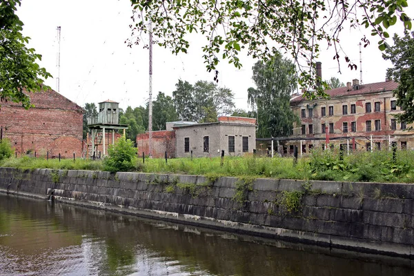 Canal de contournement en Kronstadt, Russie — Photo