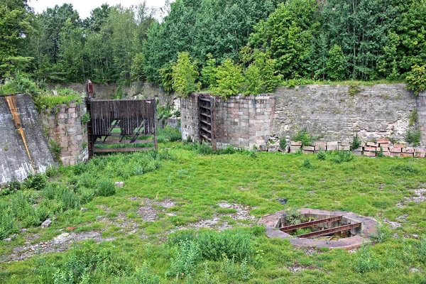 Bacino di Peter a Kronstadt, Russia — Foto Stock