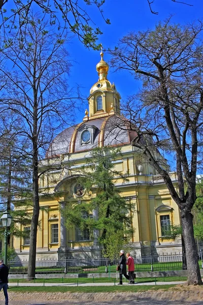 Mausoleum van de groot hertogen en hertoginnen van Rusland in de Pete — Stockfoto