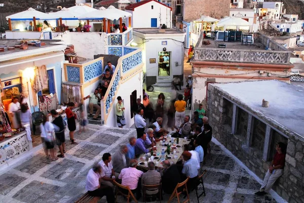 Yunanistan, Karpathos Adası, Olimpos köyünün manzarası, Varsayım Günü, 15 Ağustos 2008.