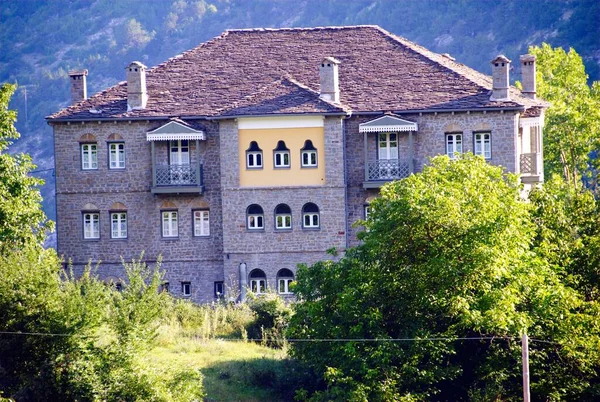 Kamenná Budova Vesnici Tsepelovo Jedné Vesnic Známých Jako Zagoria Nebo — Stock fotografie