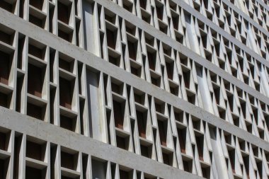 Yunanistan, Atina, 17 Haziran 2020 - Atina şehir merkezindeki modern ofis binası manzarası.