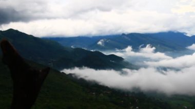 Vietnam 'ın dağlık bölgelerindeki pirinç ve mısır tarlaları