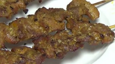 Izgara et şişleri.