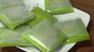 Geleneksel Vietnam yemekleri.