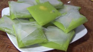 Geleneksel Vietnam yemekleri.