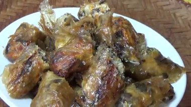 Geleneksel Vietnam yemekleri.