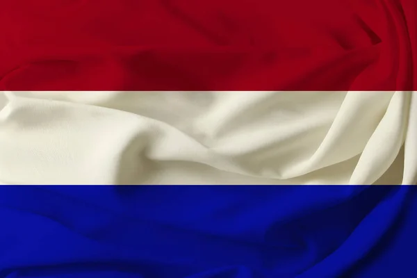 Pilili ipek kumaş üzerinde güzel renkli hollanda bayrağı — Stok fotoğraf