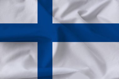 pilili ipek kumaş üzerinde güzel renkli Finlandiya bayrağı