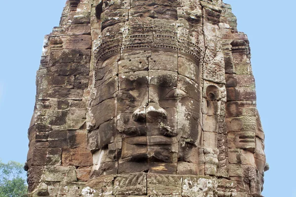 O rosto de Buda no Templo de Bayon, Angkor Wat, close-up — Fotografia de Stock