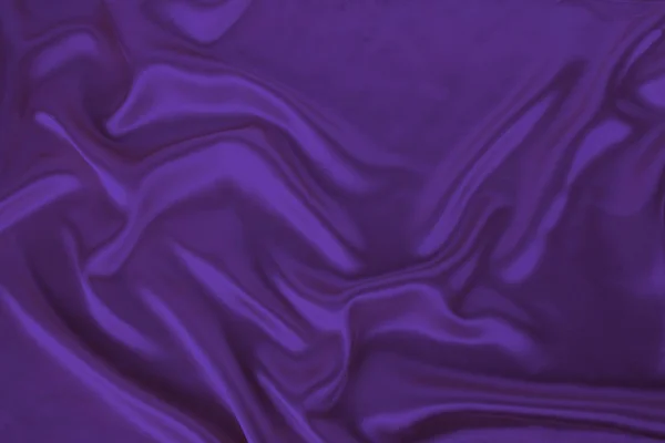 Weiche Falten auf hochviolett glänzender Seide, Luxuskonzept, Hintergrund für den Designer, waagerecht, Nahaufnahme, Kopierraum — Stockfoto