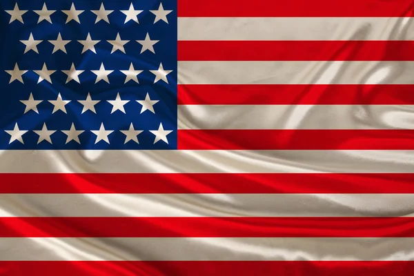Nationale vlag van de VS land op luxe textuur van satijn, zijde met golven, reizen concept, immigratie, politiek — Stockfoto