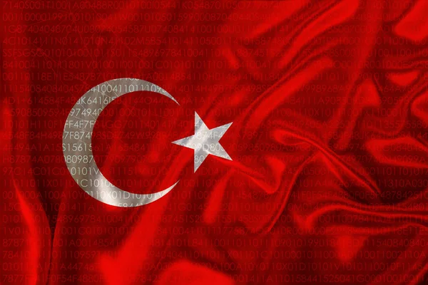 Schön gefärbte Staatsflagge der Türkei auf Stoff mit technologisch modernem Muster, Konzept des Tourismus, Wirtschaft und Politik, Nahaufnahme — Stockfoto