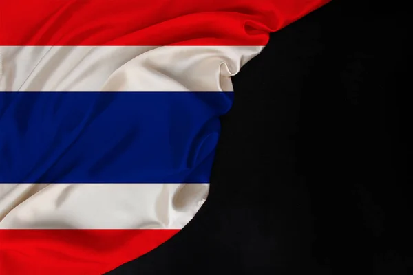 Шелковый Национальный Флаг Таиланда Сложенный Черной Пустой Форме Концепция Туризма — стоковое фото
