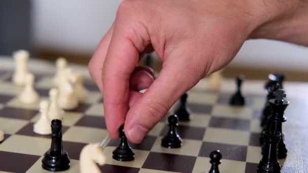 Gyerek Fiú Sakkozik Otthon Apjával Koncepció Szellemi Játékok Mentális Fejlődés — Stock videók