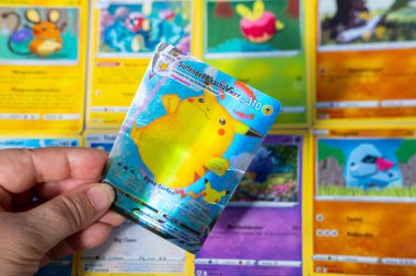 Pokemon Kartları, oyunculuk hayal gücü, Eğitim Oyunları, popüler Pokemon Fan Kültürü, çocukluk anıları, nostalji dalgası, Frankfurt - 29 Mart 2025 