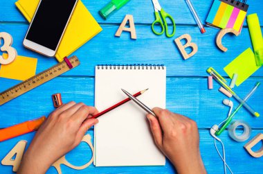 Okul rekabet, edebi düello, bir okul yer için mücadele, rekabet okul mezunları, aksesuarları ve ofis, Resepsiyon. iş çatışma