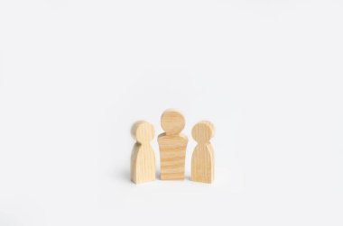Lider ve yanlarındaki iki astları beyaz bir arka plan üzerinde durun. Kavramı lider ve takım çalışması. İşletme Yönetimi. İşçilerin işe. Proje yönetimi. Specialists.Minimalism