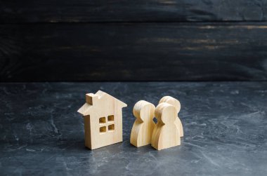 Apartmanın duran insanlar grubudur. Satın alma veya konut ve gayrimenkul satma. Ev almak için borç verme. Mülkiyet toplum. Genç aileler için uygun fiyatlı ipotek. Kira veya satın alma