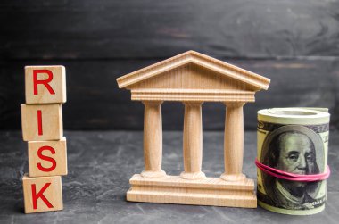 Dolar, hükümet binası ve yazıt 