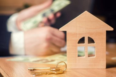 Emlak kavramı. Alış ve satış evleri. Kiralık Daire. Mülk satışı. İpotek ve vergi ödemeye. Borç ve kredi. Satın alma. Eve sattı. Emlak ve Emlak Hizmetleri