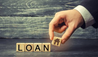 Minyatür ahşap ev ve yazıt 